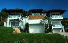 Luxury Tropical Modern 5-bed Sea View Estate Villa, Choeng Mon
